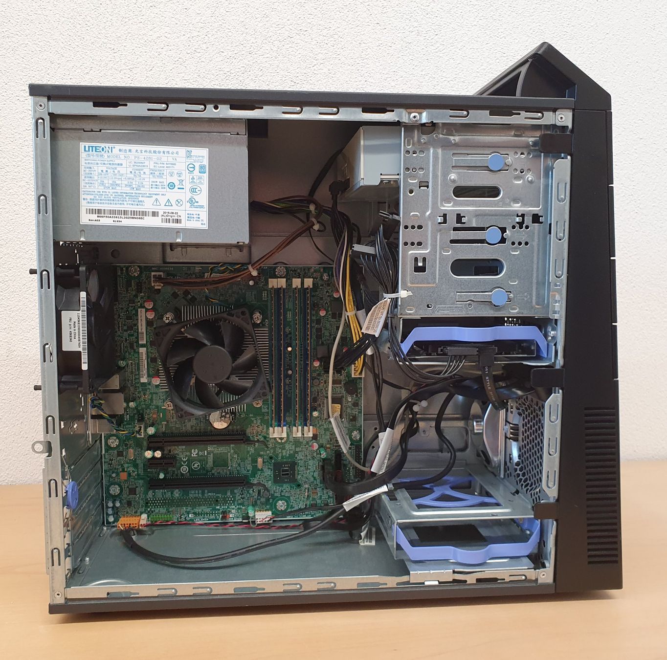 Lenovo PC: Lenovo Think Center, Intel i7 – Usato da Elgg venduto da computerbrocki 3