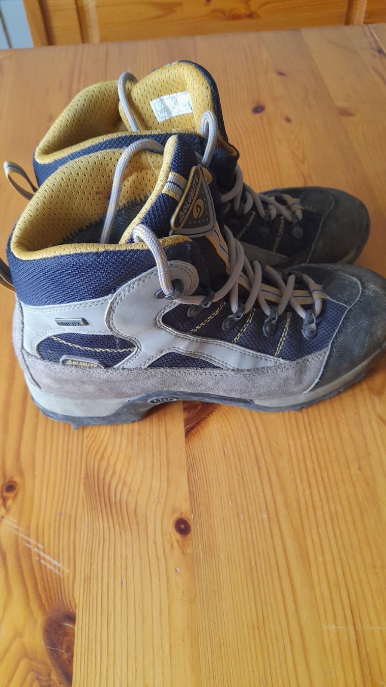 Scarpe da uomo: Wanderschuhe gr. 37, Goretex – Usato da Nesslau venduto da Churfirsten08 1