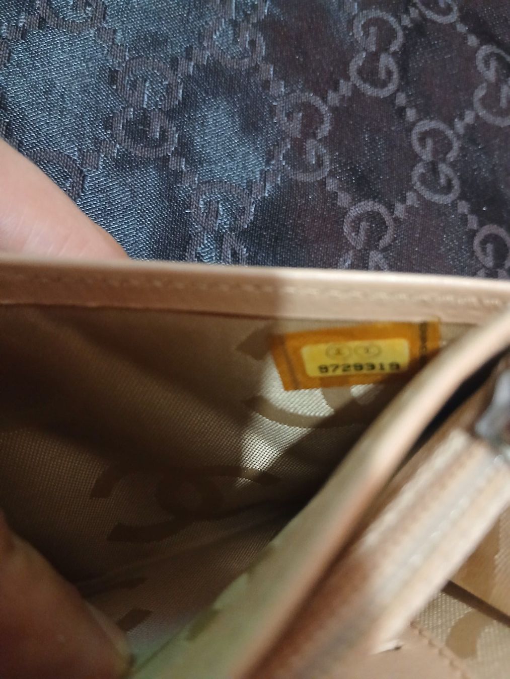 Chanel Portemonnaie: CHANEL Cambon porte monnaie – Gebraucht aus Le Grand-Saconnex von Rgt87 9