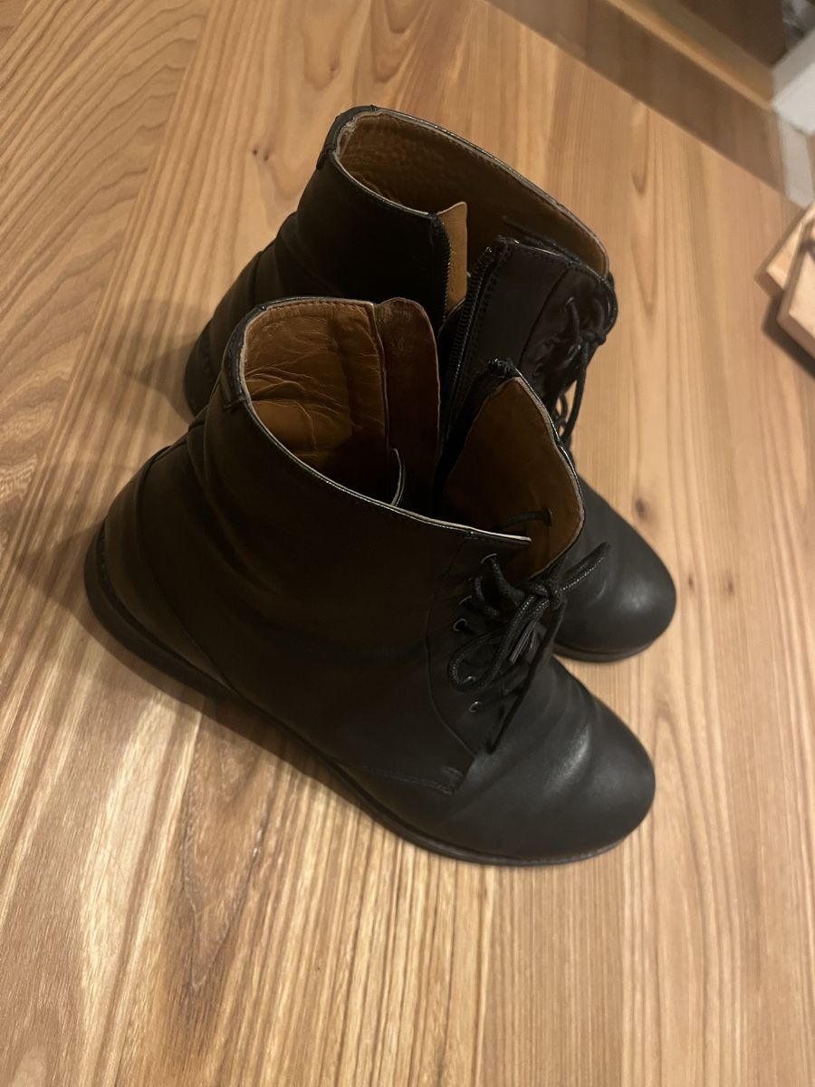Scarpe da donna: Lederschuh Schnürstiefelette EVERYBODY Gr. 41 – Usato da Winterthur venduto da mirlitirli 3