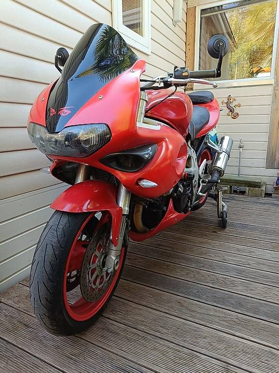 Strada: A vendre Suzuki TL1000S – Usato da Le Landeron venduto da Gbianchet 1