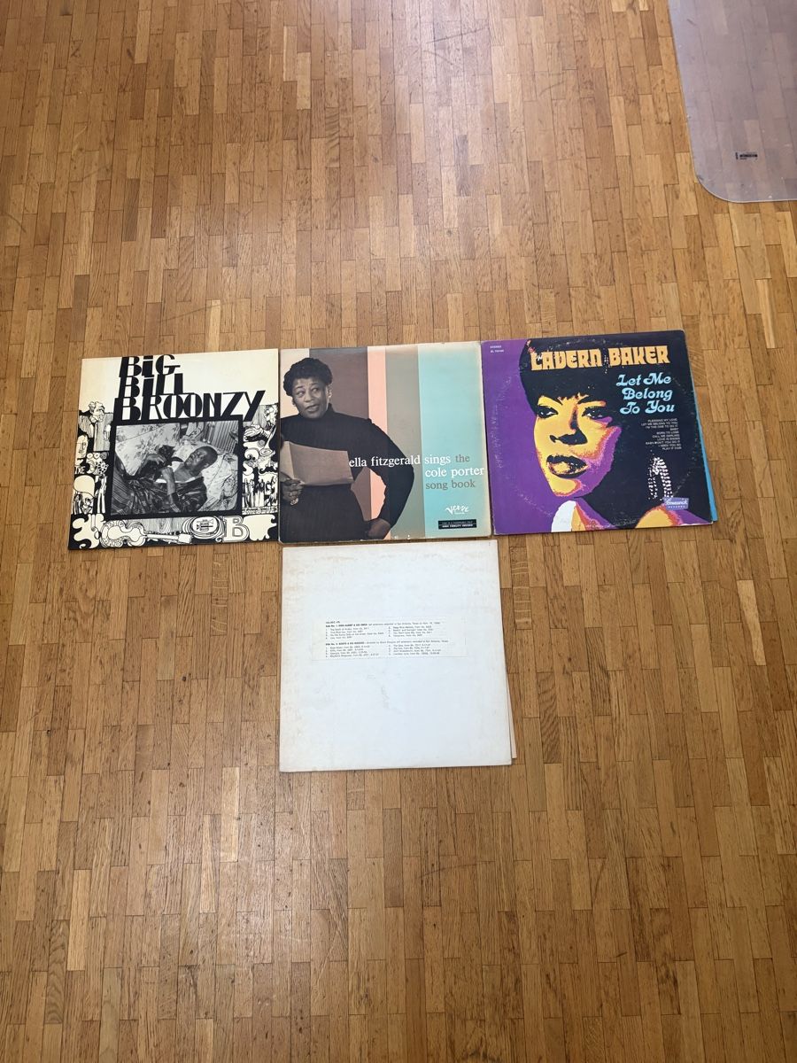 Schallplatten: Lot 16 vinyles  – Gebraucht aus petit lancy von FerreiraLuis 1