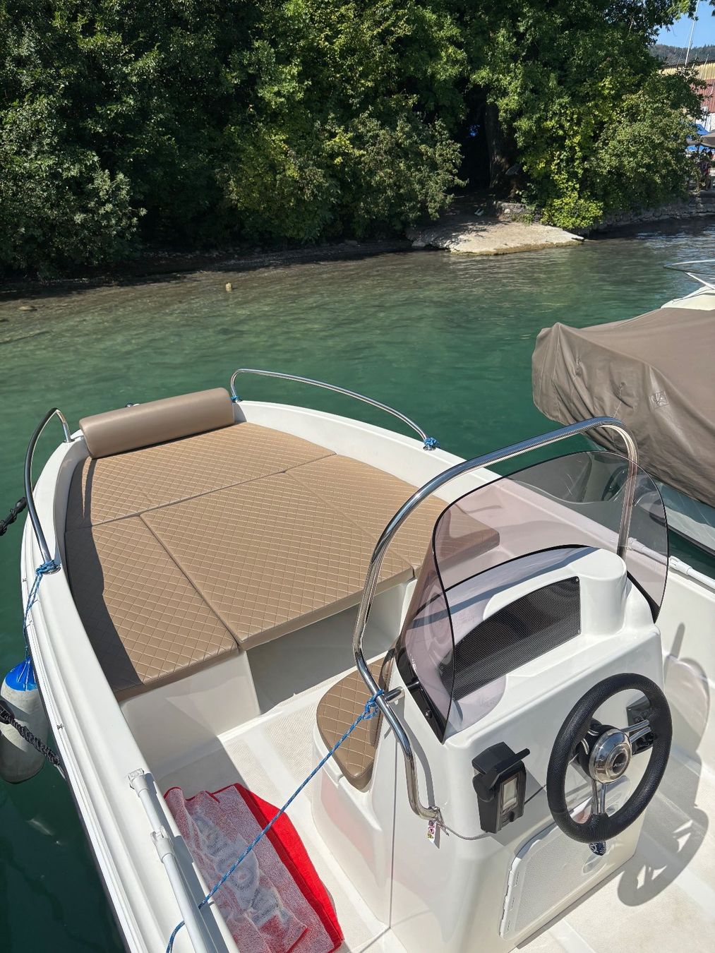 Karel Barche: Elektromotorboot Karel 480 Open mit Strassentrailer – Usato da Beinwil am See venduto da Prego062 2