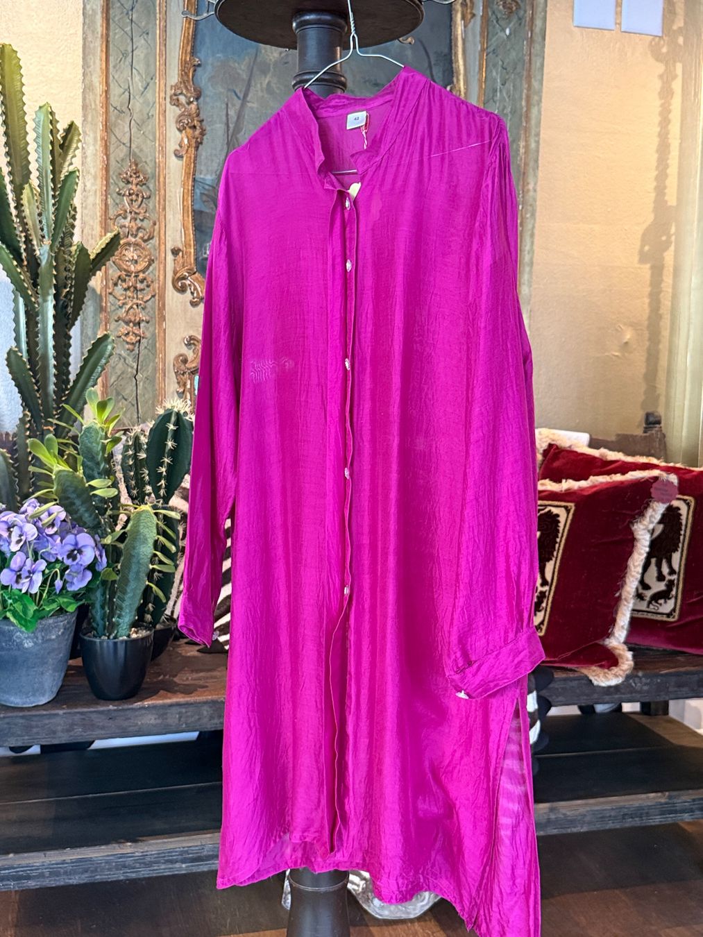 Blusen: Pink 100% Silk shirt – Gebraucht aus Montreux von Yss_Boutiqu3 3