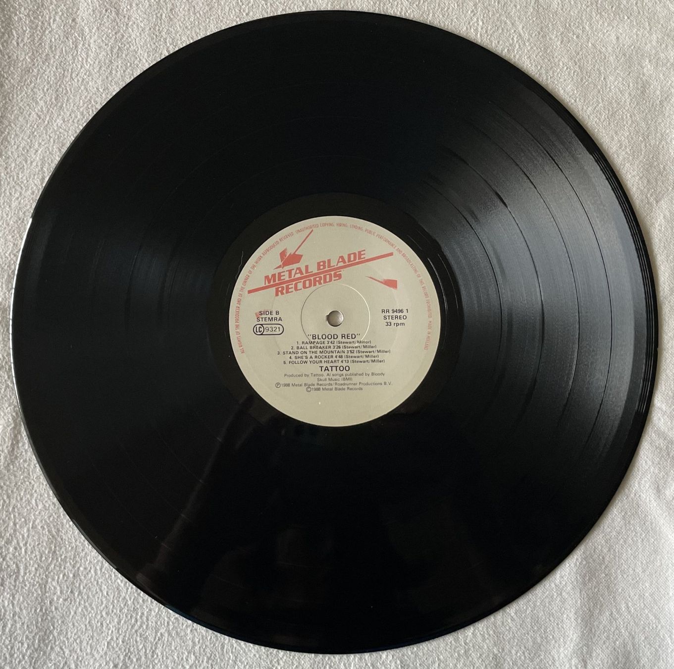 Schallplatten: Tattoo - Blood Red - LP - 1988 - First Press - Roadrunner – Gebraucht aus Uster von Zardodel 3