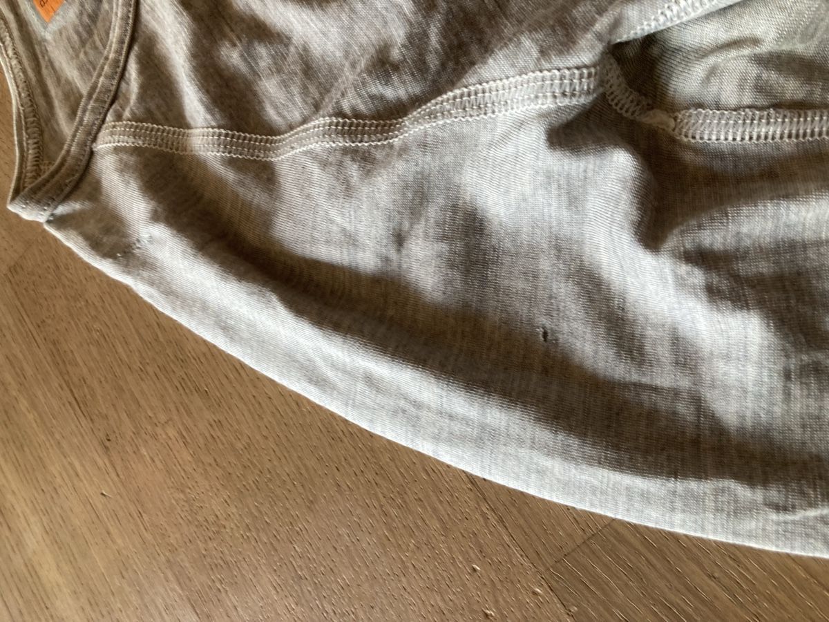 Pullover & Sweatshirts: Icebreaker S zum austragen (geflickt) – Gebraucht aus Gutenswil von Miania04 2