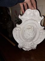 Wandornment Stuckgips Rosenmotiv