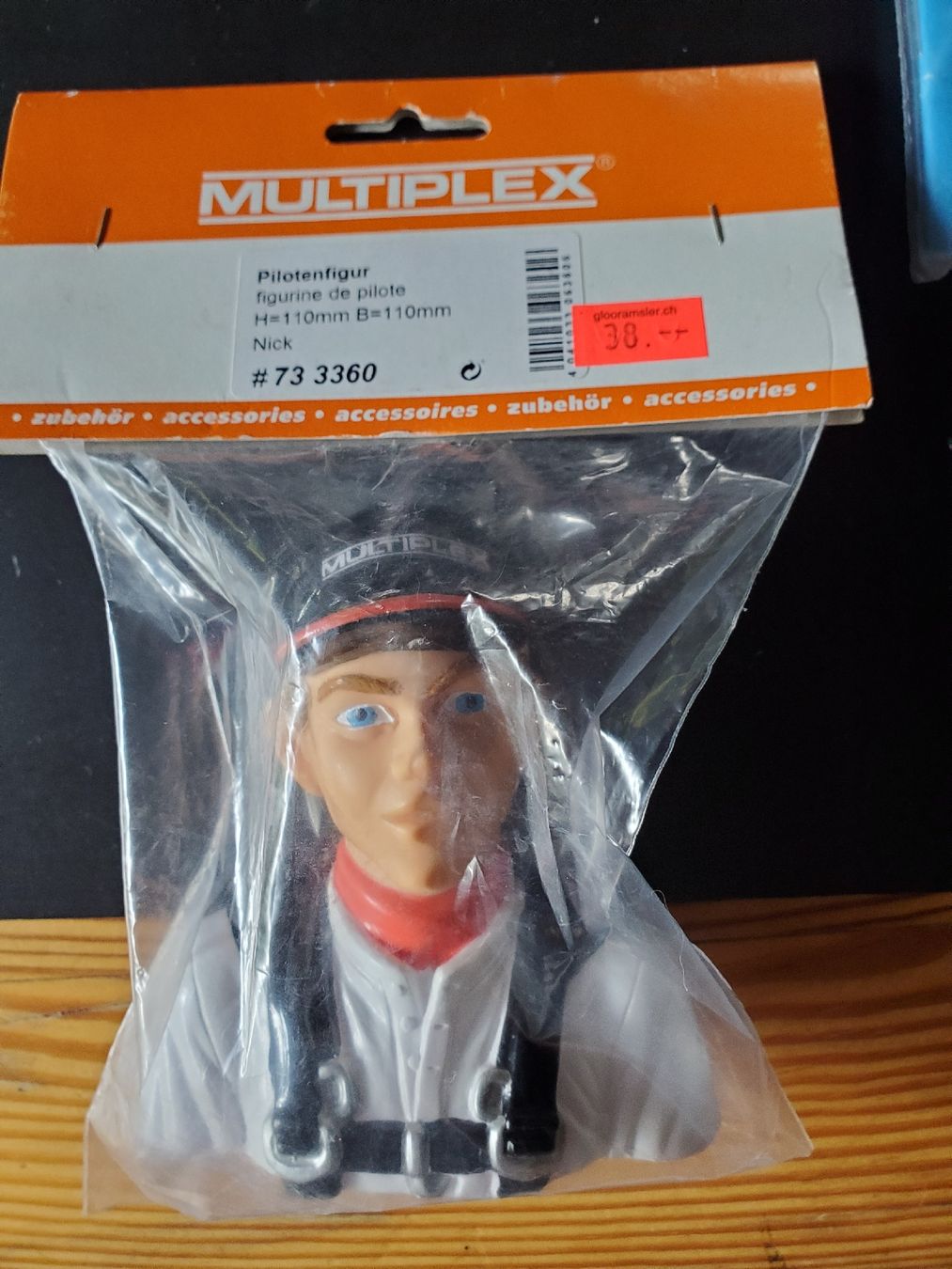 Multiplex RC Kits de montage: Pilotenpuppe Nick 110mm x 110mm Multiplex  – Neuf avec emballage d'origine à Hausen AG par Lothar64