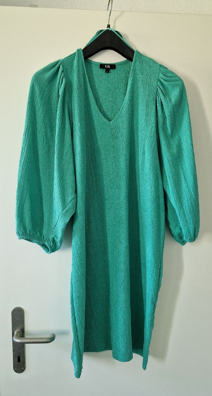 C&A Vestiti: schönes Kleid in Grösse L – Nuovo (secondo la descrizione) da Wiesendangen venduto da Stregolina