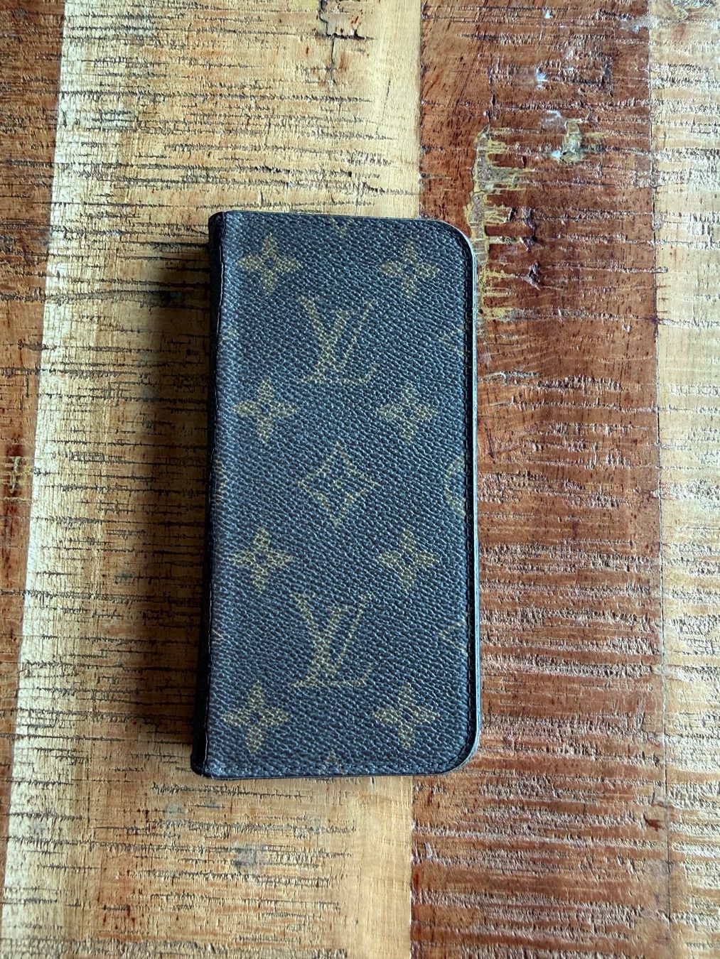 Louis Vuitton Covers & Schutzfolien: Handyhülle – Gebraucht aus Rain von Trusso