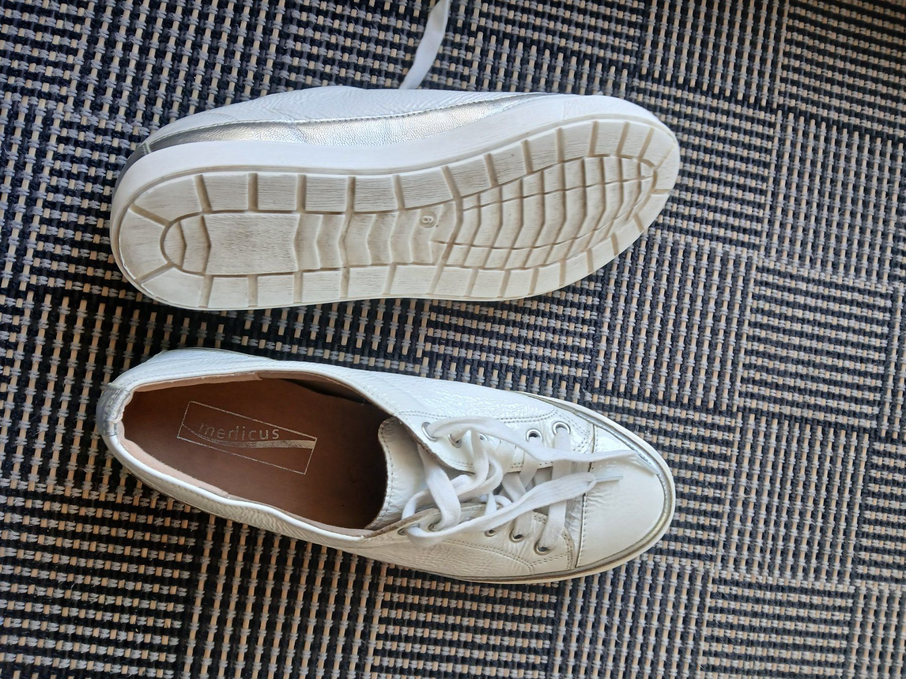 Scarpe da donna: Sneaker Leder, Medicus – Usato da Stallikon venduto da madi0320 1