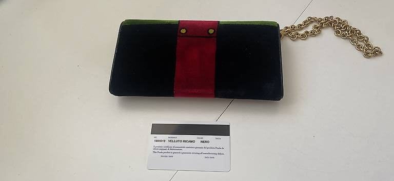 Prada Portamonete: Prada Portemonnaie - PRADA Cahier Long Wallet – Usato da Zürich venduto da vkummer 1