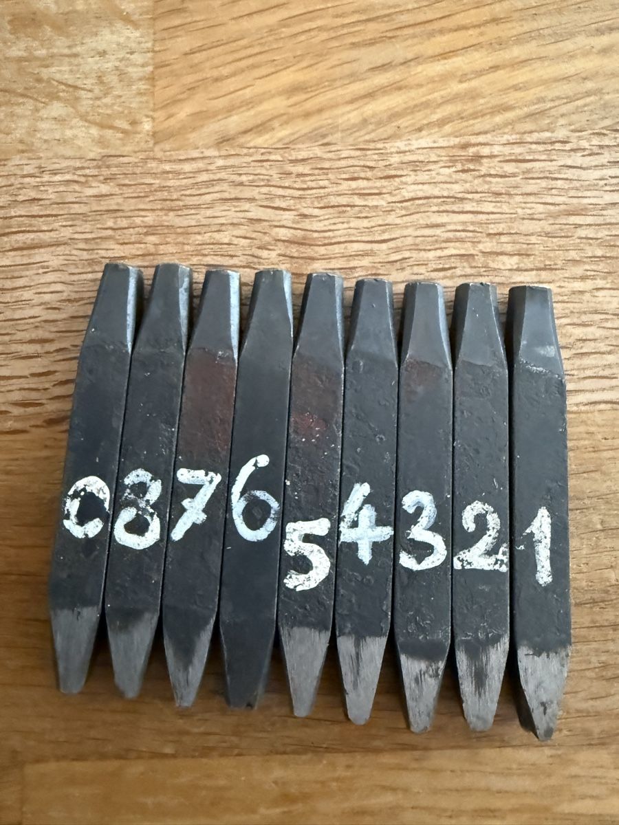 Stempel: Stempel Set Zahlen 4mm Schlagstempel – Gebraucht aus Goldach von Donpancho 2