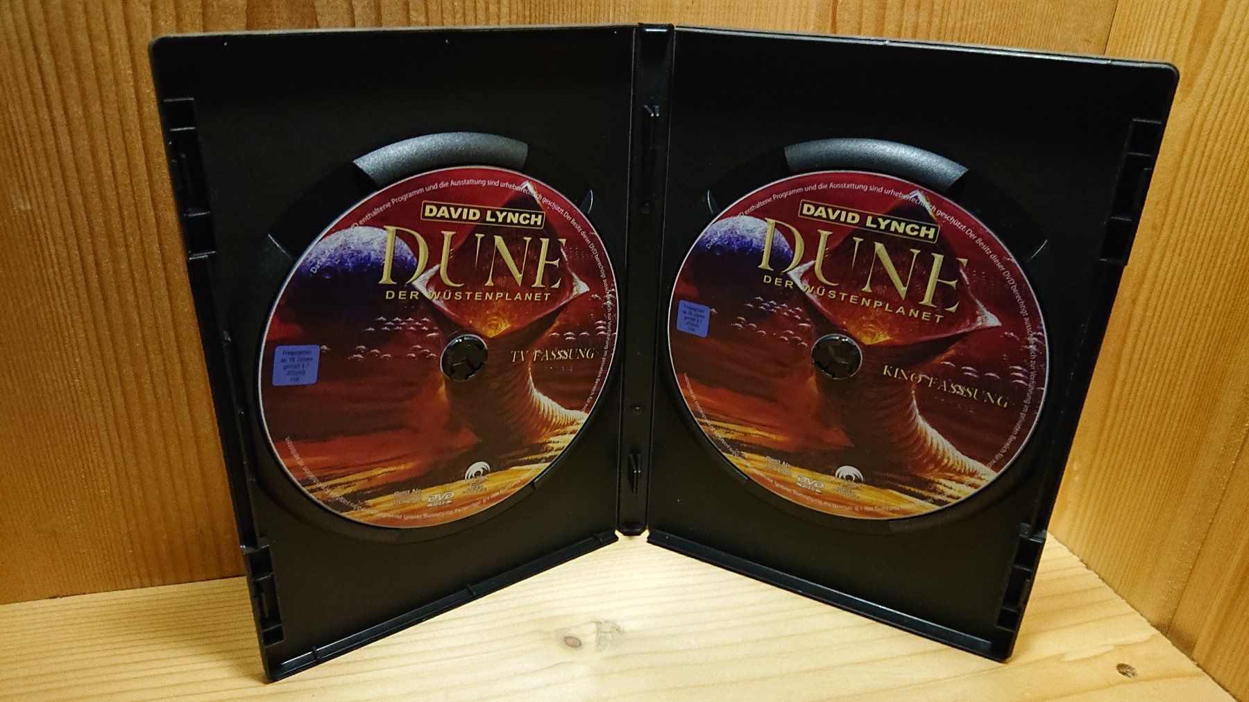 Tutti i DVDs: DUNE Der Wüstenplanet DVD Doppel DVD Edition – Usato da Wilderswil venduto da Exebub 2