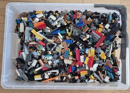 13.3kg Legos