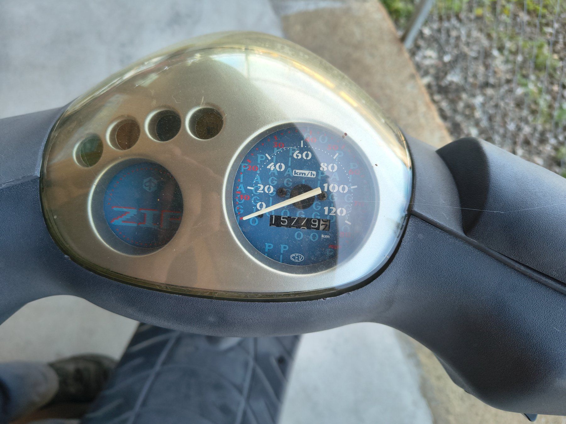 Piaggio Scooter: Piaggio Zip 50  blau Roller / Scooter – Difettoso da Laufen venduto da Dreier_Motos_AG 6