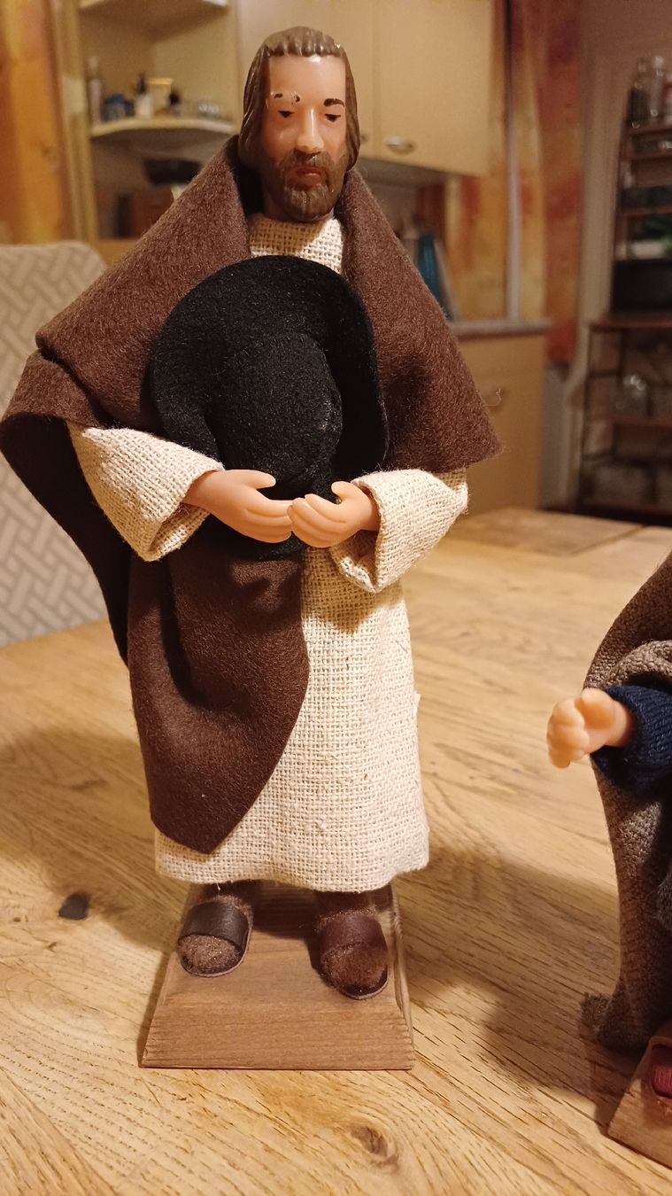 Figuren: 4 Schöne Figuren Handarbeit – Gebraucht aus Flawil von Naphtali 2