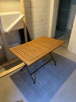 Gartentisch