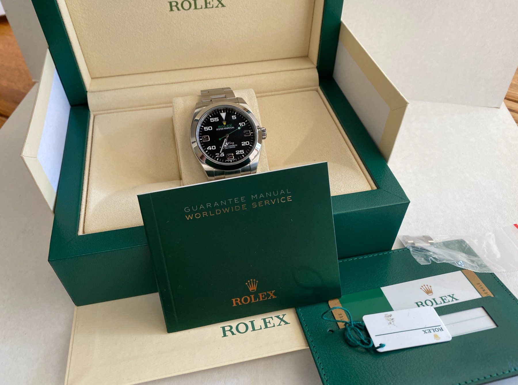 Rolex Orologi: Rolex Airking 116900 – Usato da Genthod venduto da Fejmeo 2