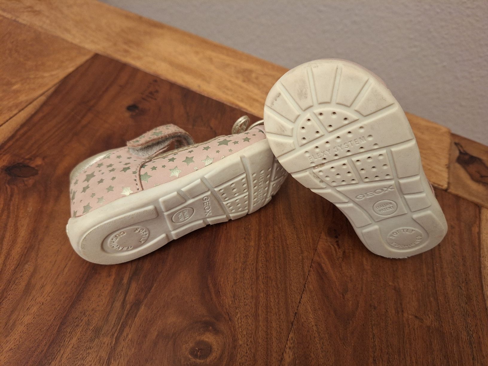 Geox Scarpe per ragazze: Geox Mädchen Schuhe in Gr. 21 – Usato da Oberrieden venduto da man_9tm2 3