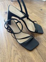 Schwarze Riemchensandalen von H&M, Gr. 38, neu