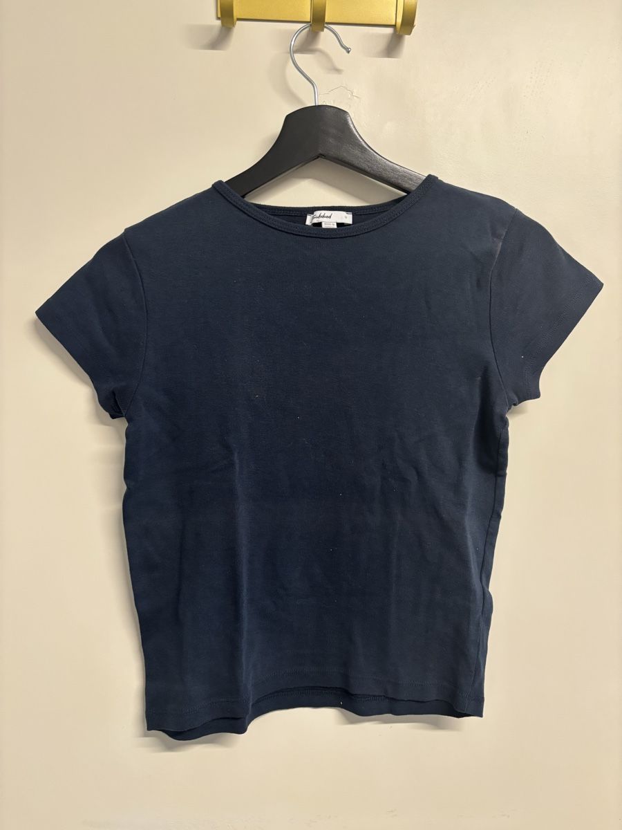 T-shirt: Subdued T-Shirt – Usato da Bern venduto da lek_flt9
