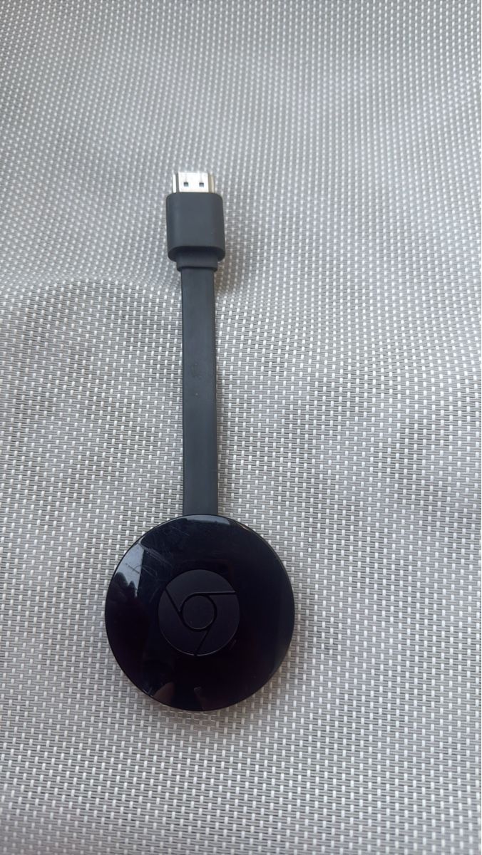Lecteur multimedia & Streamer: Google Chromecast 2. Generation schwarz gebraucht – D'occasion à Laupen ZH par Kaddy
