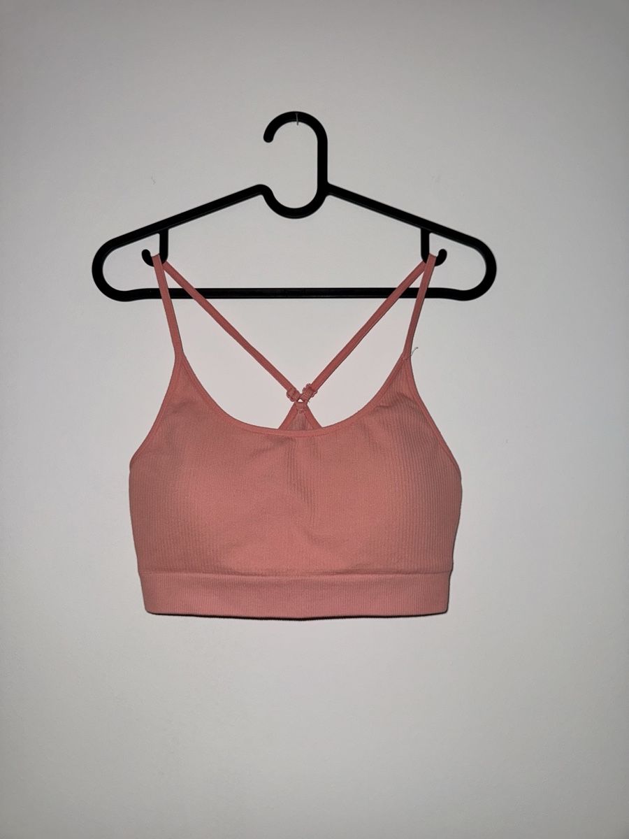 Top: Sporttop BH  – Usato da Dietikon venduto da tsela77