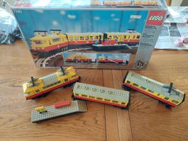 LEGO Zugset 7740 Elektrischer Personenzug mit OVP