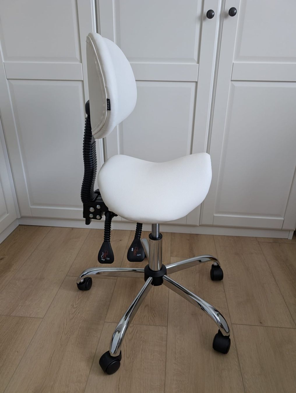 Chaises: CLP Stuttgart Sattelstuhl – Neuf (Voir description) à Lyssach par danihandel