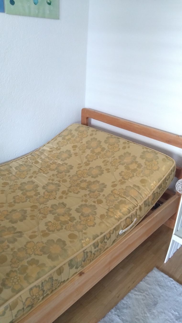 Letti: Lit sommier matelas 190*90cm – Usato da Biel/Bienne venduto da mia971 2