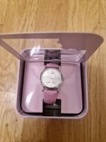 Montre Hello Kitty rose neuve dans sa boîte