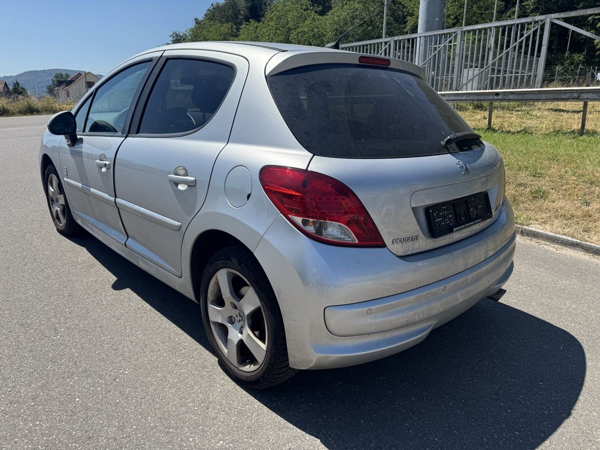 Autos: Peugeot 207 1.6i 16V – Gebraucht aus Wallbach von SchnellAutomobile 1