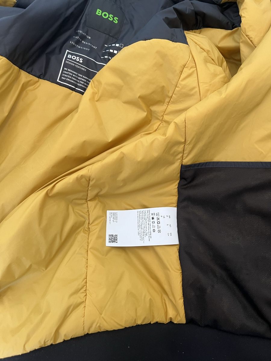 Hugo Boss Giacche: Boss Jacke – Difettoso da Dietikon venduto da Ute7092 7