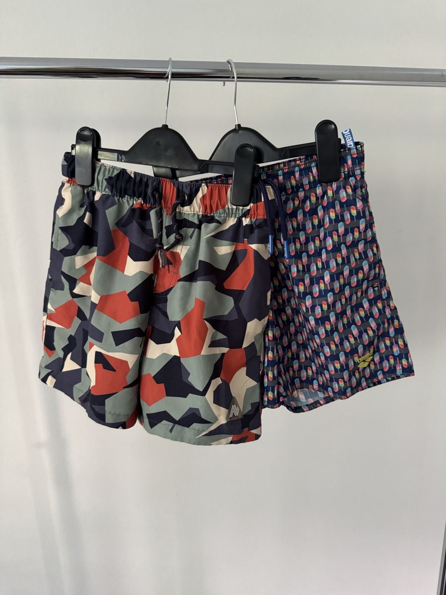 Costumi da bagno: 2 Badehosen Next & Arena, Grösse 134 (9y) – Usato da Zürich venduto da AninANILOKIN 1