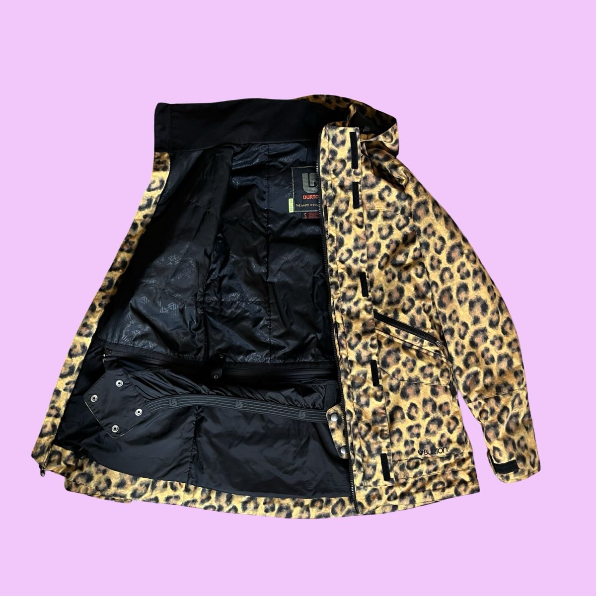 Burton Giacche: Burton Leoprint Snowboardjacke – Nuovo (secondo la descrizione) da Basel venduto da Ankerkettenring 1