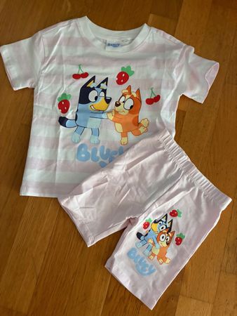 Tolles Bluey Pyjama Gr. 98, Neu