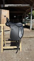 Neuer 17,5“ Dressursattel