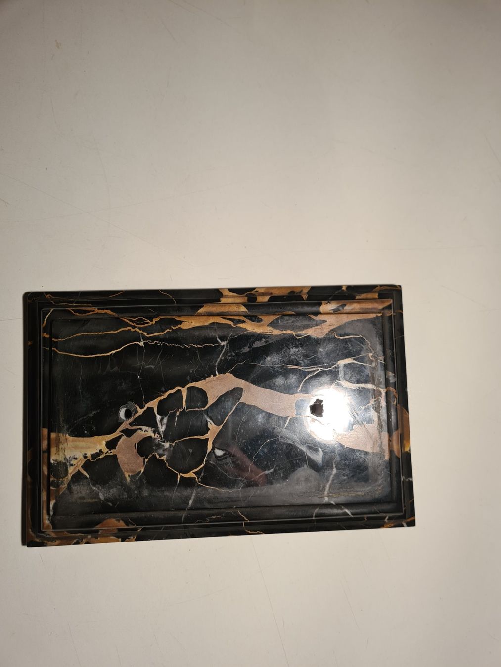 Tutte le decorazioni: Plaque en marbre noir et or, vintage. – Usato da Monthey venduto da 187-zeroo 9