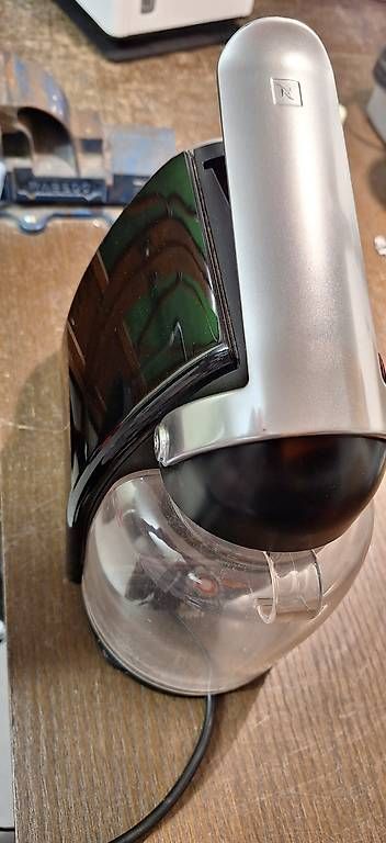 Macchine per caffè & Macchine per espresso: Kaffeemaschine Nespresso – Usato da Effretikon venduto da Baumpe01 1