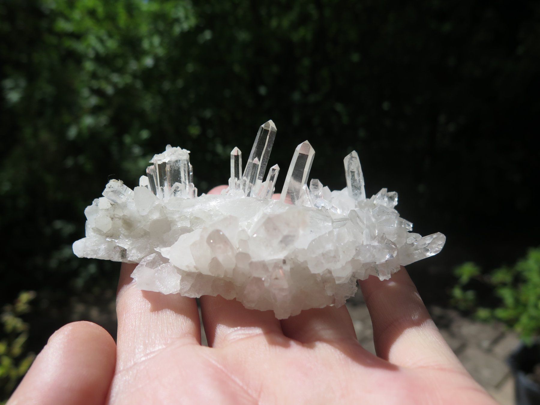 Mineralien & Heilsteine: Bergkristall Stufe – Gebraucht aus Schaffhausen von Yamakana51L8736OQ8 7