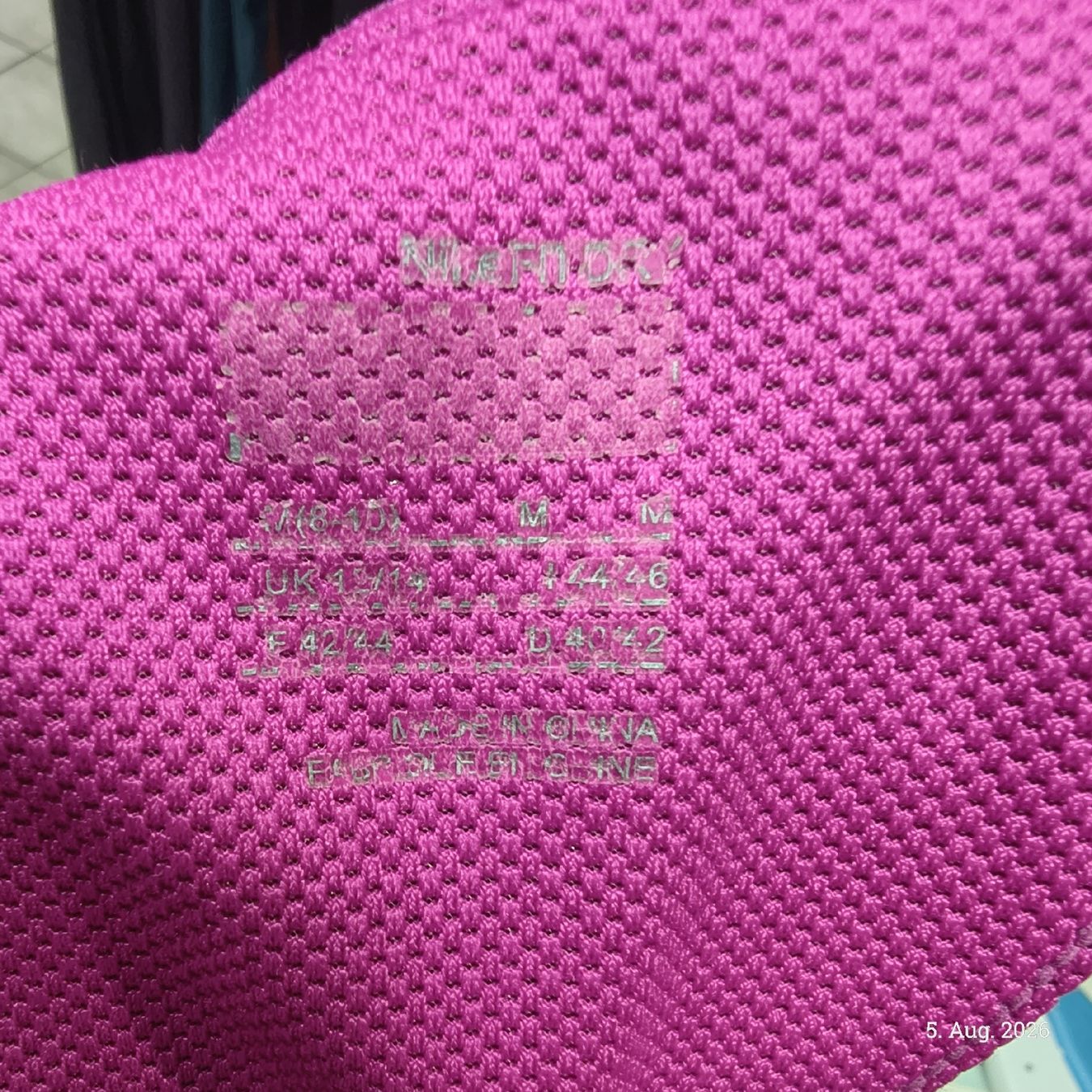 Nike Tops: Nike Sport Oberteil Pink Grösse M  – Gebraucht aus Emmetten von SecondhandSiska 3