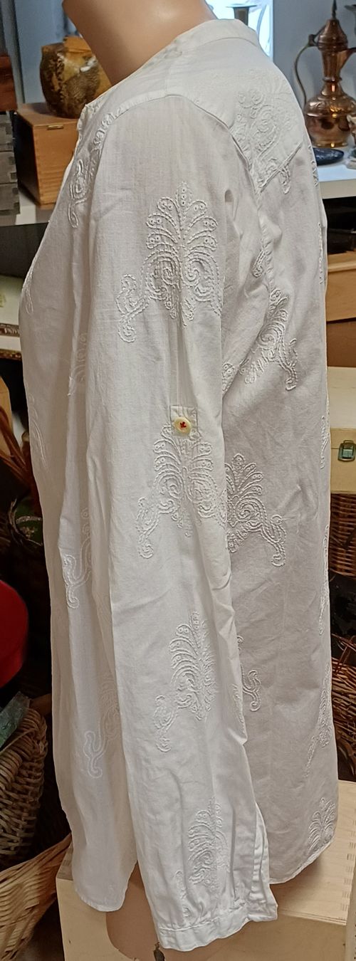 Blusen: weisse Bluse im L von 0039 Italy – Gebraucht aus Merenschwand von Brockinell 1