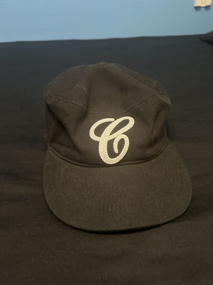Hüte, Mützen & Caps: Kappe Flat Hat – Gebraucht aus Chur von dajan.17 1