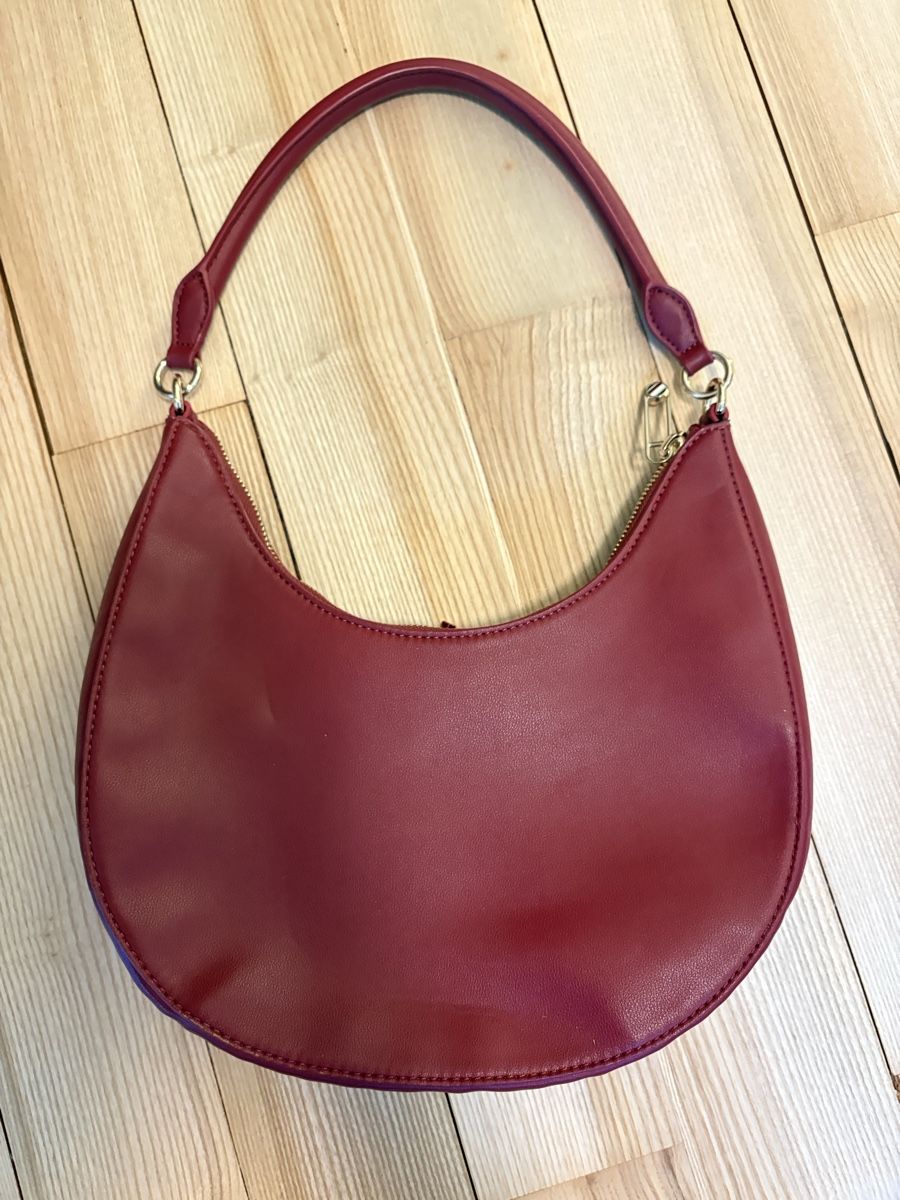 Tommy Hilfiger Sacs: Tommy Hilfiger Schultertasche rot – Neuf (Voir description) à Basel par anschla. 2