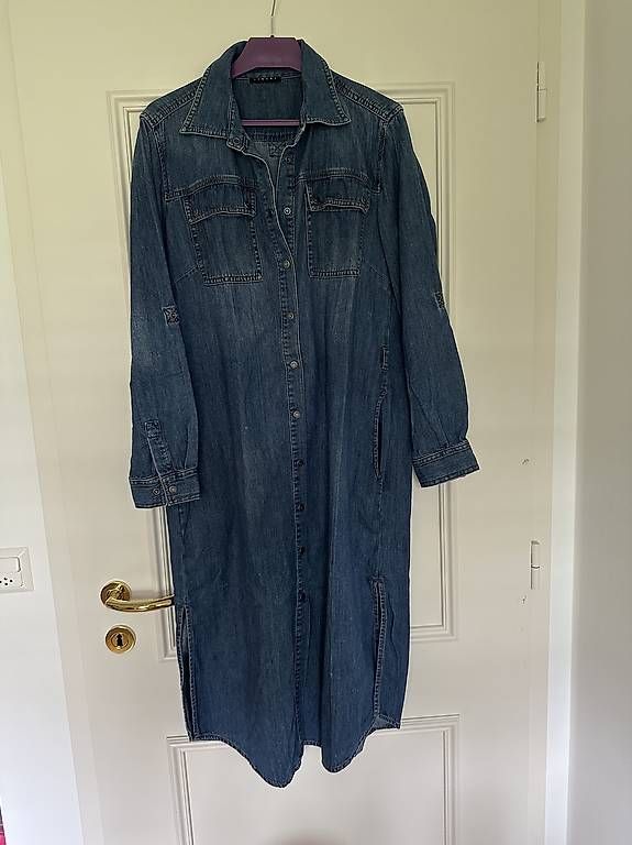 Vestiti: Robe sysley – Usato da Pully venduto da tarra26