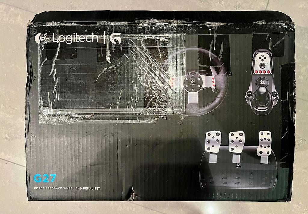 Controller: Logitech G27 Racing Wheel+Pedali+Cambio – Usato da Davesco-Soragno venduto da bart076 1