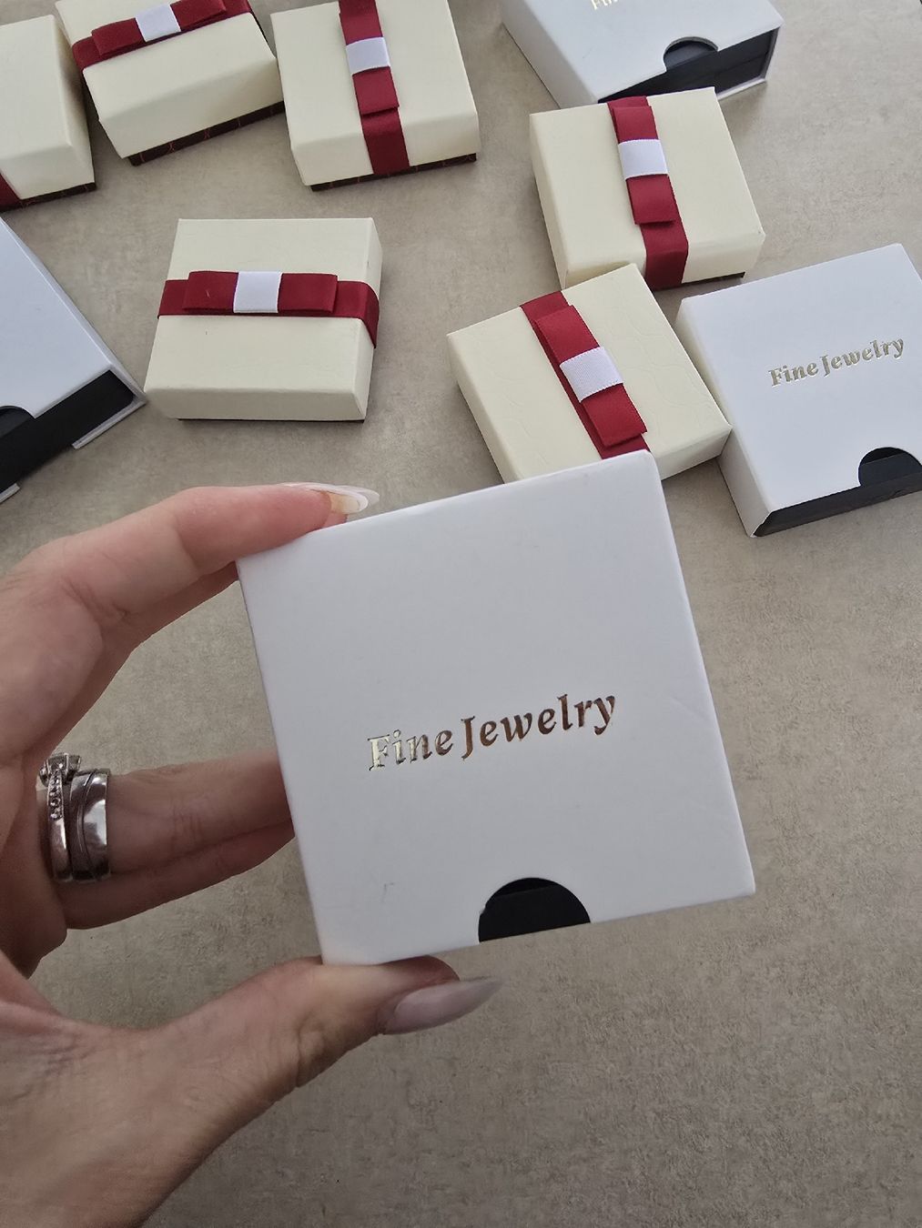Sonstiger Schmuck: Schmuckboxen / Schmuckaufbewahrung – Gebraucht aus Rickenbach b. Wil von VeryLovelyThings 1