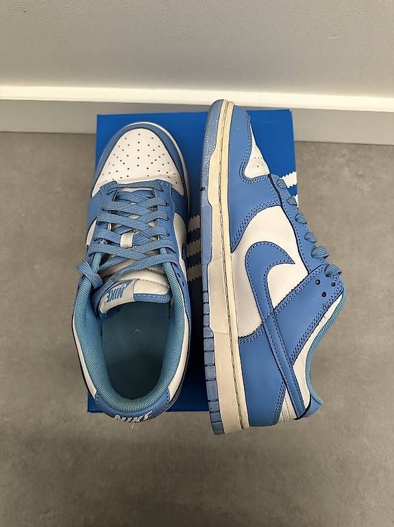 Nike Scarpe da uomo: Nike dunk low University Blue – Usato da Puplinge venduto da Ella.gllt 2
