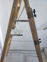 Holzleiter/Trittleiter mit 2 Tritten, stabil, wie neu